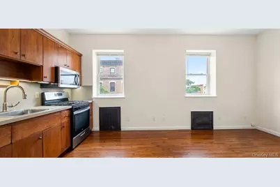576 Ridgewood Avenue, Brooklyn, NY 11208 - Photo 7