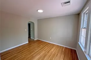 53 Church St, Ellenville, NY 12428 - Photo 9