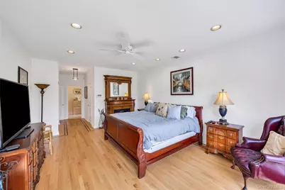 157 Windwatch Drive, Hauppauge, NY 11788 - Photo 25