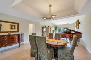 157 Windwatch Dr, Hauppauge, NY 11788 - Photo 19