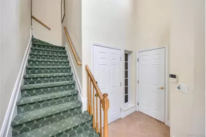 157 Windwatch Drive, Hauppauge, NY 11788 - Photo 7