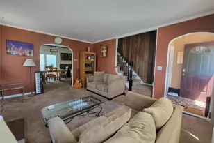 115- 102 232nd St, Cambria Heights, NY 11411 - Photo 3