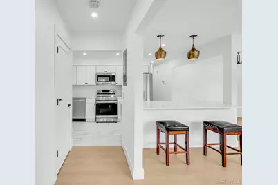 2386 New York Avenue #1, Huntington, NY 11746 - Photo 9