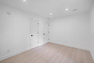 2386 New York Avenue #1, Huntington, NY 11746 - Photo 15