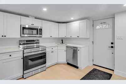 2386 New York Avenue #2, Huntington, NY 11746 - Photo 3