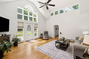 355 Bread and Cheese Hollow Rd, Northport, NY 11768 - Photo 3