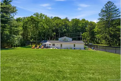355 Bread and Cheese Hollow Road, Northport, NY 11768 - Photo 25