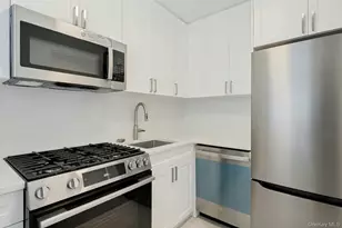 4705 Henry Hudson Pkwy, Bronx, NY 10471 - Photo 7