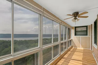 4705 Henry Hudson Parkway #15C, Bronx, NY 10471 - Photo 17