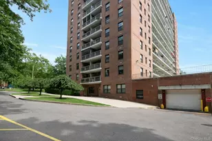 4705 Henry Hudson Pkwy, Bronx, NY 10471 - Photo 23