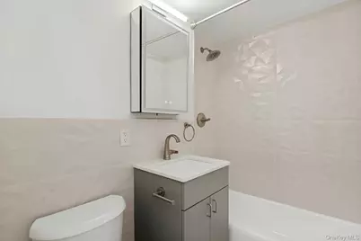 4705 Henry Hudson Parkway #15C, Bronx, NY 10471 - Photo 13