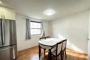 136-04 68th Dr, Flushing, NY 11367 - Photo 7