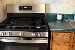 137 N Clinton St, Poughkeepsie, NY 12601 - Photo 7