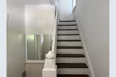 137 N Clinton Street, Poughkeepsie, NY 12601 - Photo 17