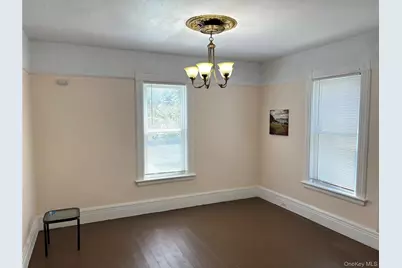 137 N Clinton Street, Poughkeepsie, NY 12601 - Photo 9