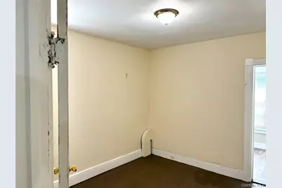137 N Clinton Street, Poughkeepsie, NY 12601 - Photo 23