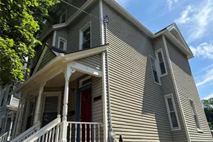 137 N Clinton St, Poughkeepsie, NY 12601 - Photo 3