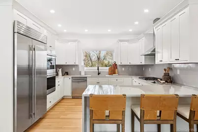 148 Hills Station Road, Southampton, NY 11968 - Photo 3