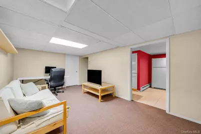 62 Oneida Avenue, South Setauket, NY 11720 - Photo 27