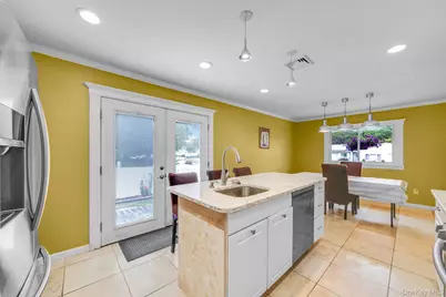 62 Oneida Avenue, South Setauket, NY 11720 - Photo 13
