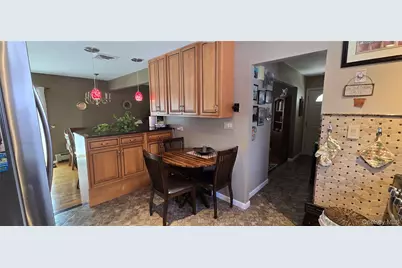 737 Virginia Avenue, North Bellmore, NY 11710 - Photo 5