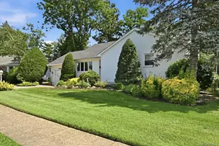 566 Harrison Ave, East Meadow, NY 11554 - Photo 3