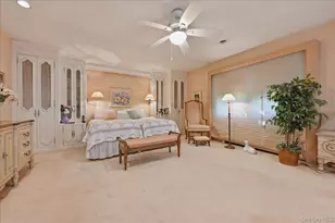 566 Harrison Ave, East Meadow, NY 11554 - Photo 27