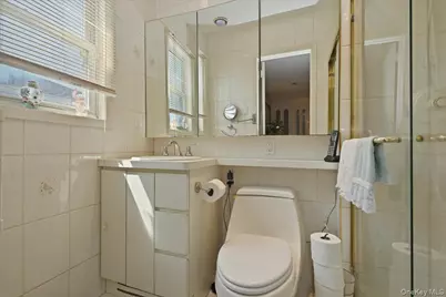 566 Harrison Avenue, East Meadow, NY 11554 - Photo 29