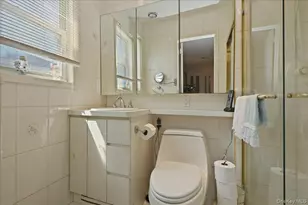 566 Harrison Ave, East Meadow, NY 11554 - Photo 29