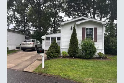 1661 Old Country Road #125, Riverhead, NY 11901 - Photo 1