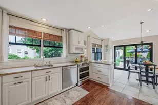 107 Jefferson St, East Islip, NY 11730 - Photo 17