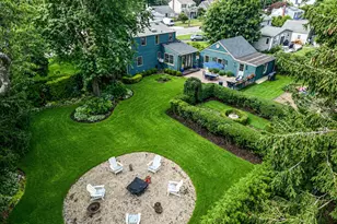107 Jefferson St, East Islip, NY 11730 - Photo 37