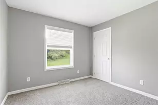 125 Cedar Hill Rd, Wappingers Falls, NY 12590 - Photo 17