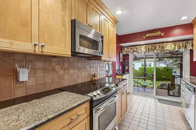 2394 Cedar Street, Seaford, NY 11783 - Photo 11