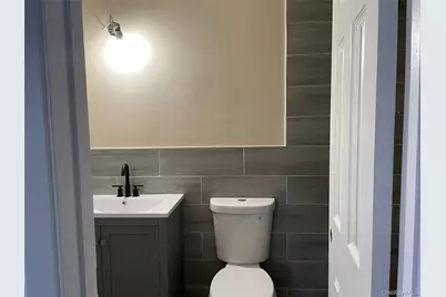 7 Locust Ave #1, Babylon, NY 11702 - Photo 7