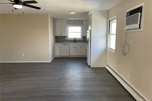 7 Locust Ave, Babylon, NY 11702 - Photo 5