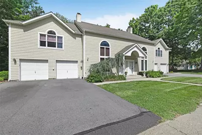 6 Village Cove, Warwick, NY 10990 - Photo 1