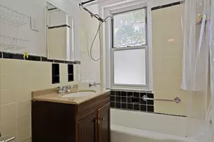 64-85 Saunders St, Rego Park, NY 11374 - Photo 9