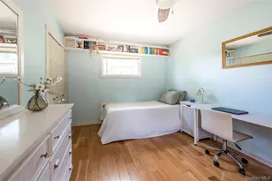27 West Side Ave, East Quogue, NY 11942 - Photo 13