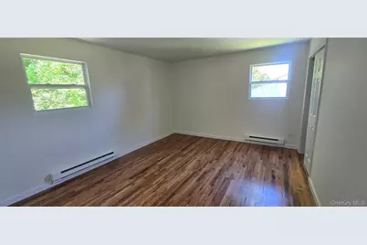 153 Vernon Valley Road, East Northport, NY 11731 - Photo 9