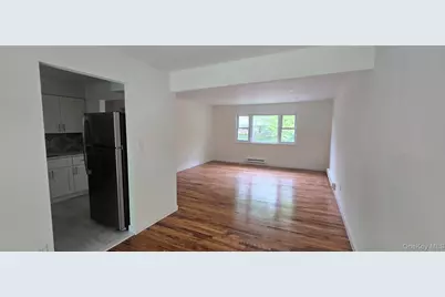 153 Vernon Valley Road, East Northport, NY 11731 - Photo 5