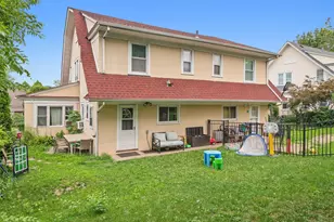222 Carol Ave, Pelham, NY 10803 - Photo 15
