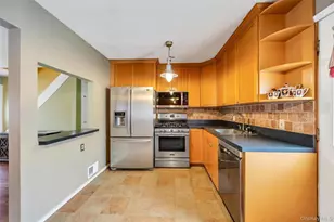 2 Briggs St, Hicksville, NY 11801 - Photo 3