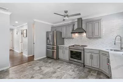 358 Tyler Avenue, Miller Place, NY 11764 - Photo 7