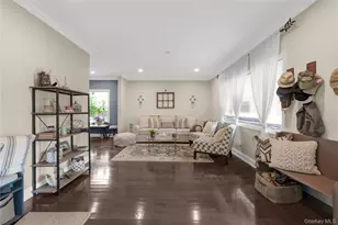 206 N 7th St, Lindenhurst, NY 11757 - Photo 3