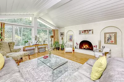 10 Longbow Road, Suffern, NY 10901 - Photo 5