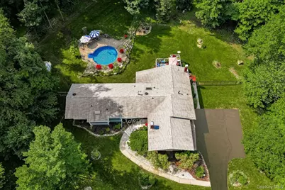 10 Longbow Road, Suffern, NY 10901 - Photo 23