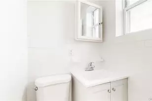 84-70 129th St, Kew Gardens, NY 11415 - Photo 17