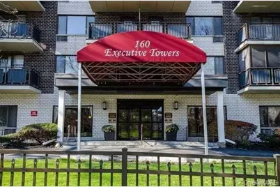 160 Academy Street #8C, Poughkeepsie, NY 12601 - Photo 1