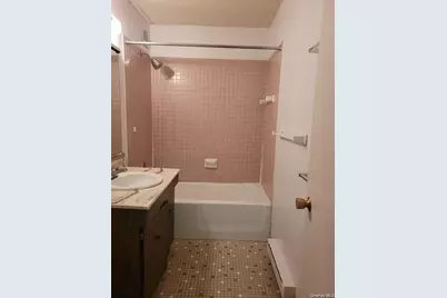 160 Academy Street #8C, Poughkeepsie, NY 12601 - Photo 9